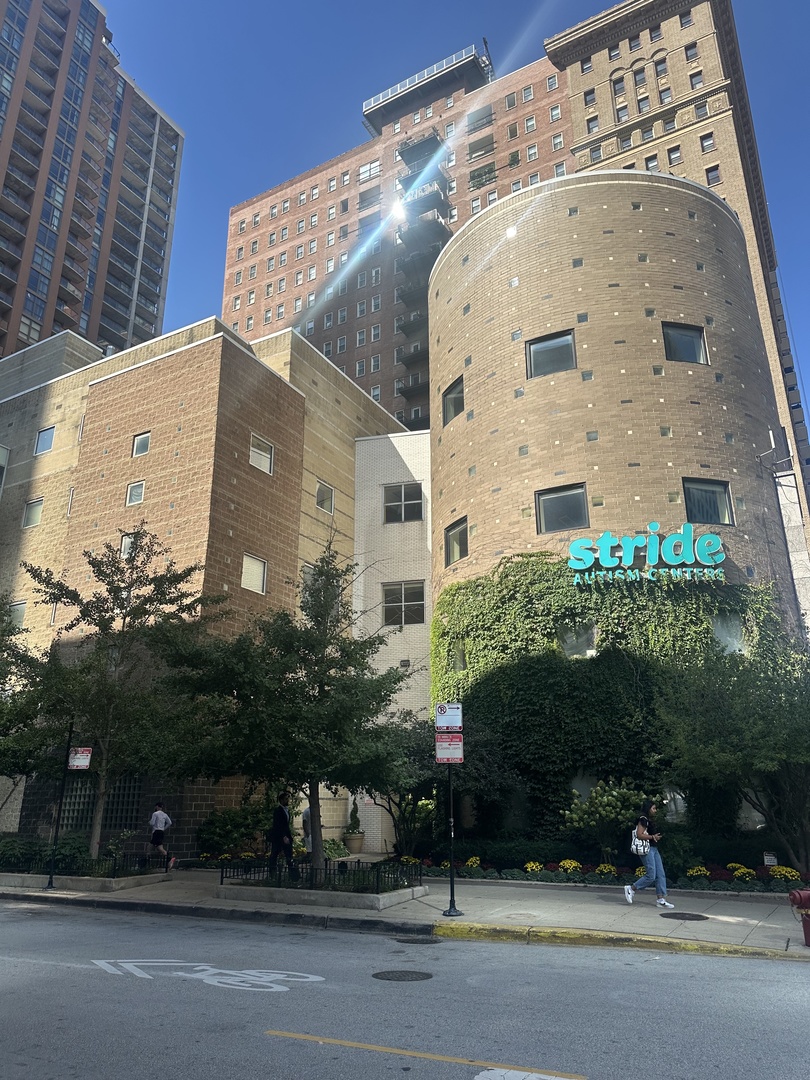 40 E 9th Street #402, Chicago, IL 60605