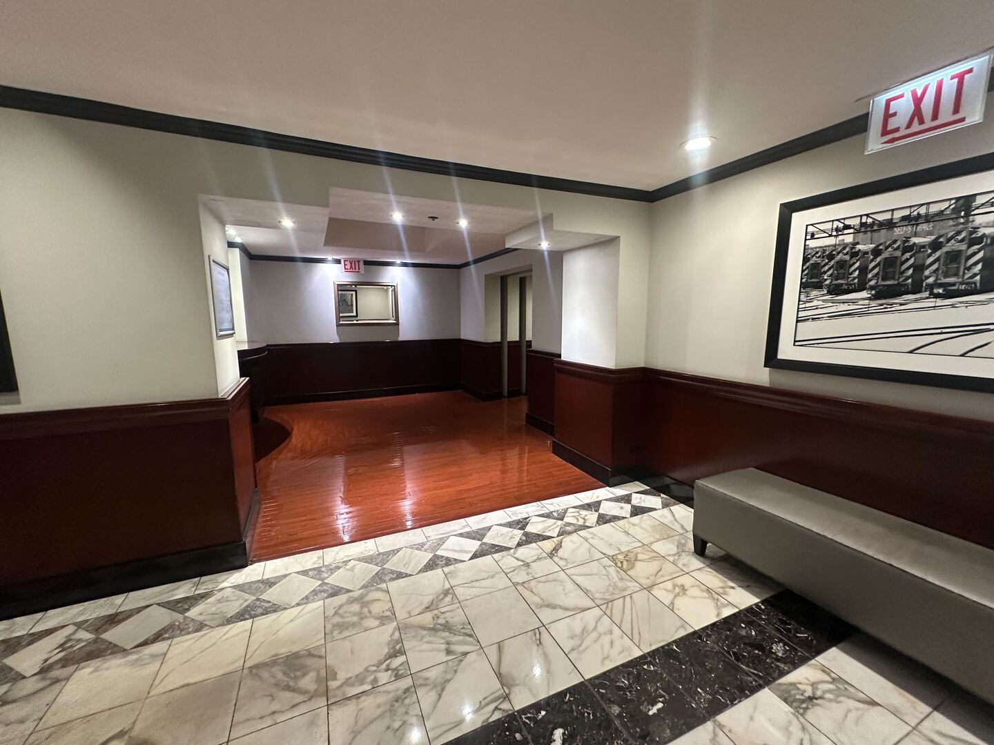 40 E 9th Street #402, Chicago, IL 60605