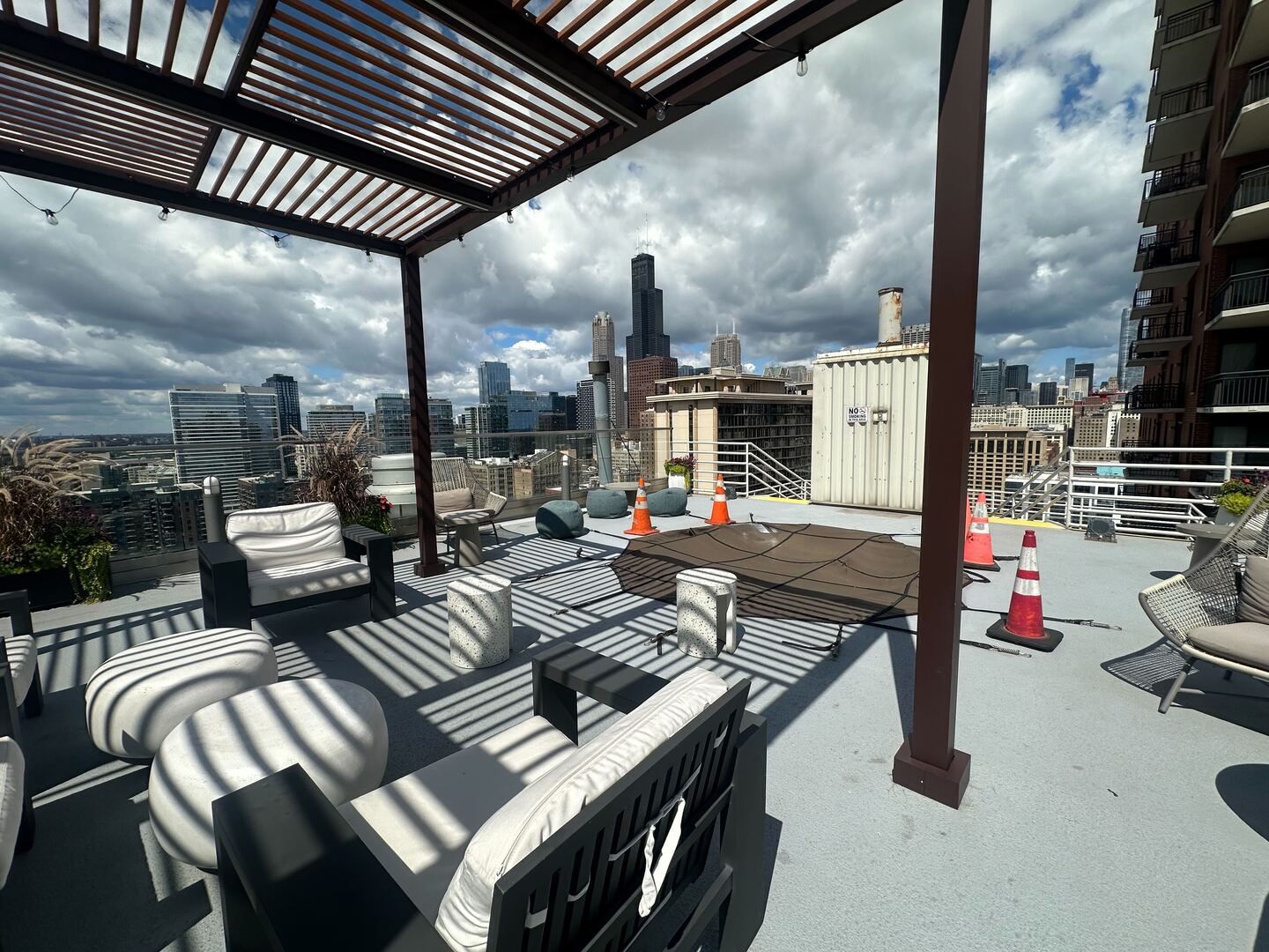 40 E 9th Street #402, Chicago, IL 60605