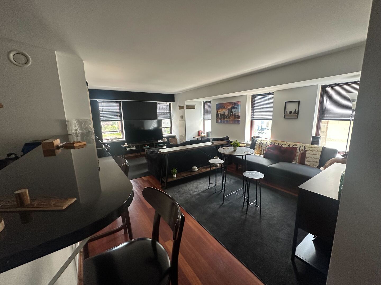40 E 9th Street #402, Chicago, IL 60605