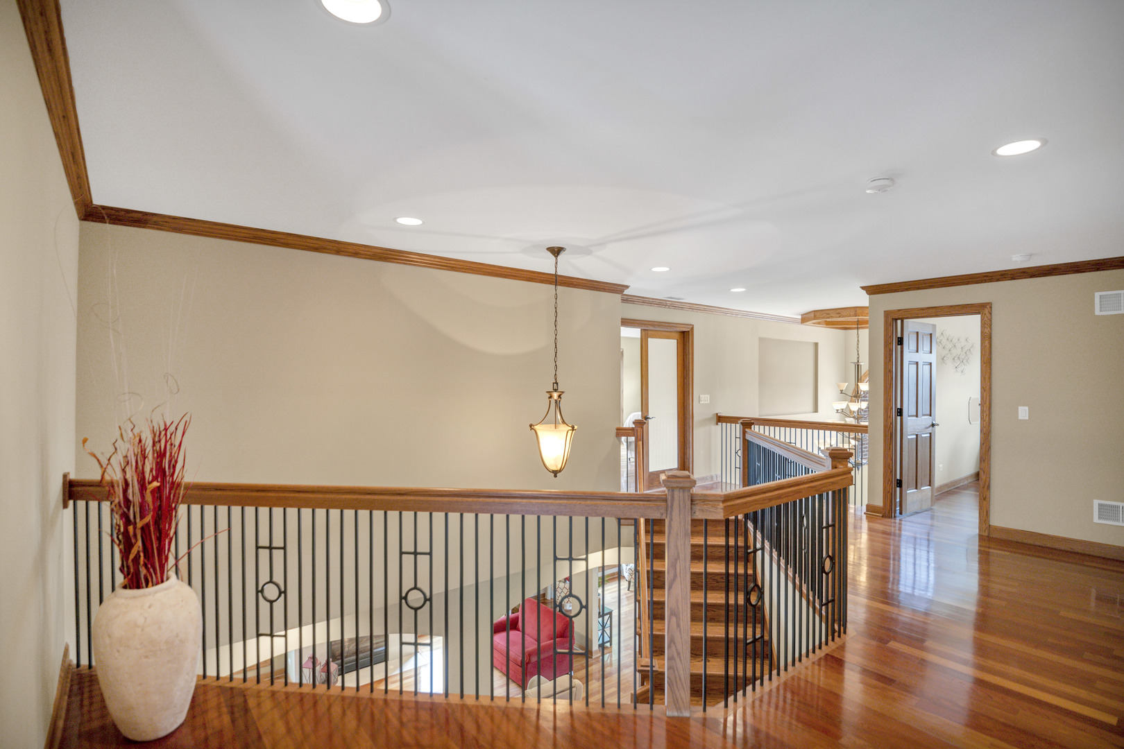 1535 S Douglas Avenue, Arlington Heights, IL 60005