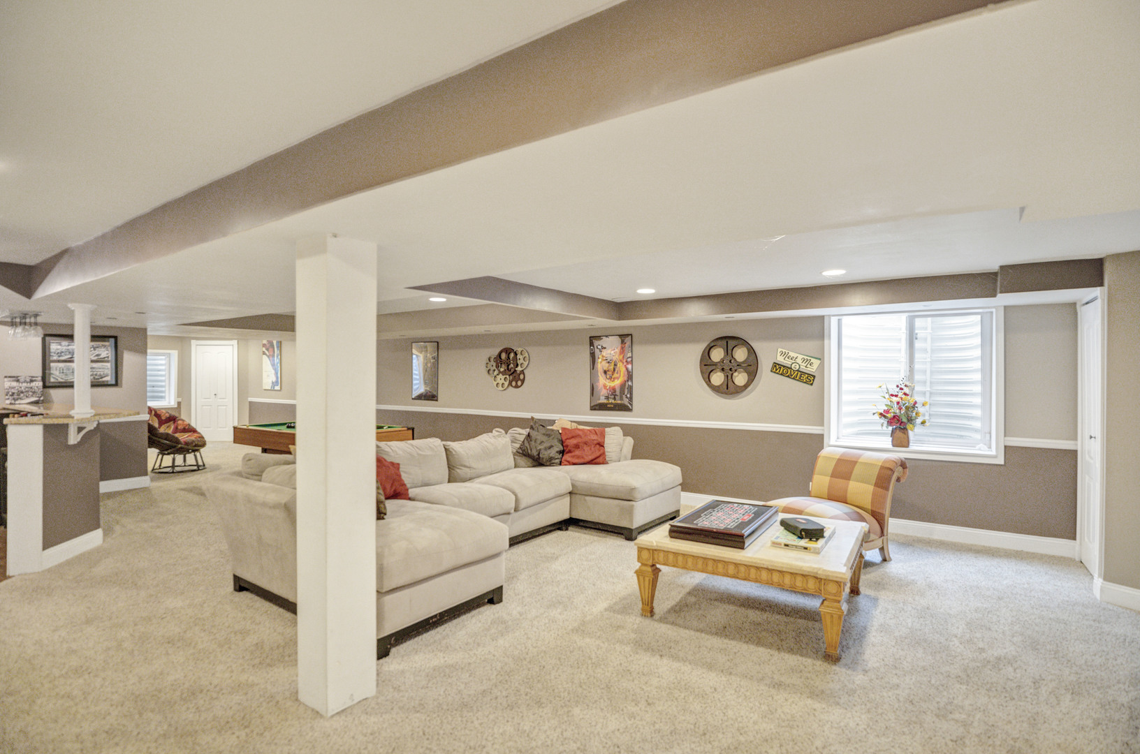 1535 S Douglas Avenue, Arlington Heights, IL 60005