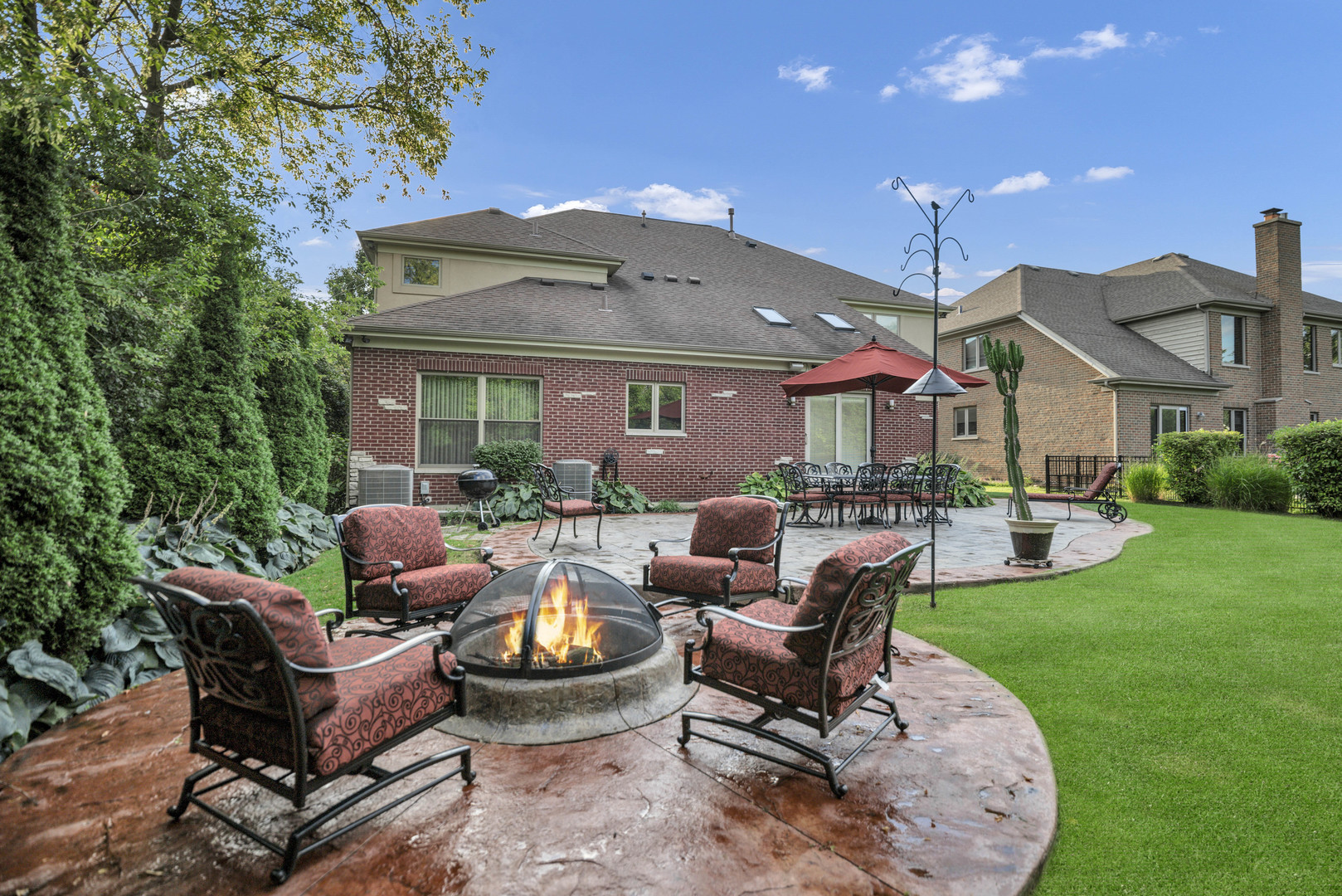 1535 S Douglas Avenue, Arlington Heights, IL 60005