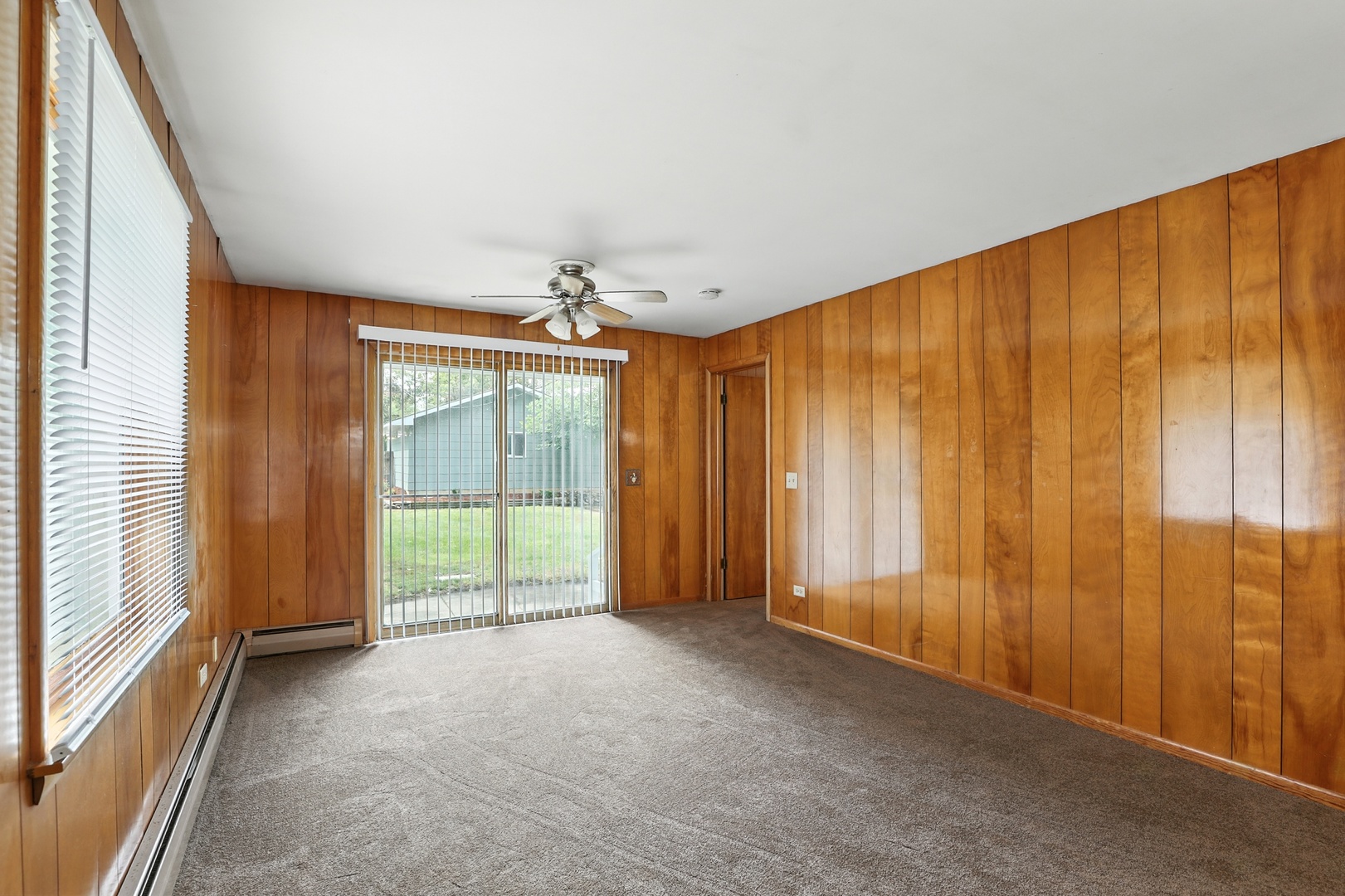 2804 Elim Avenue, Zion, IL 60099