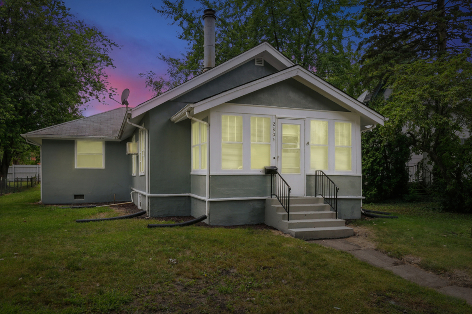 2804 Elim Avenue, Zion, IL 60099