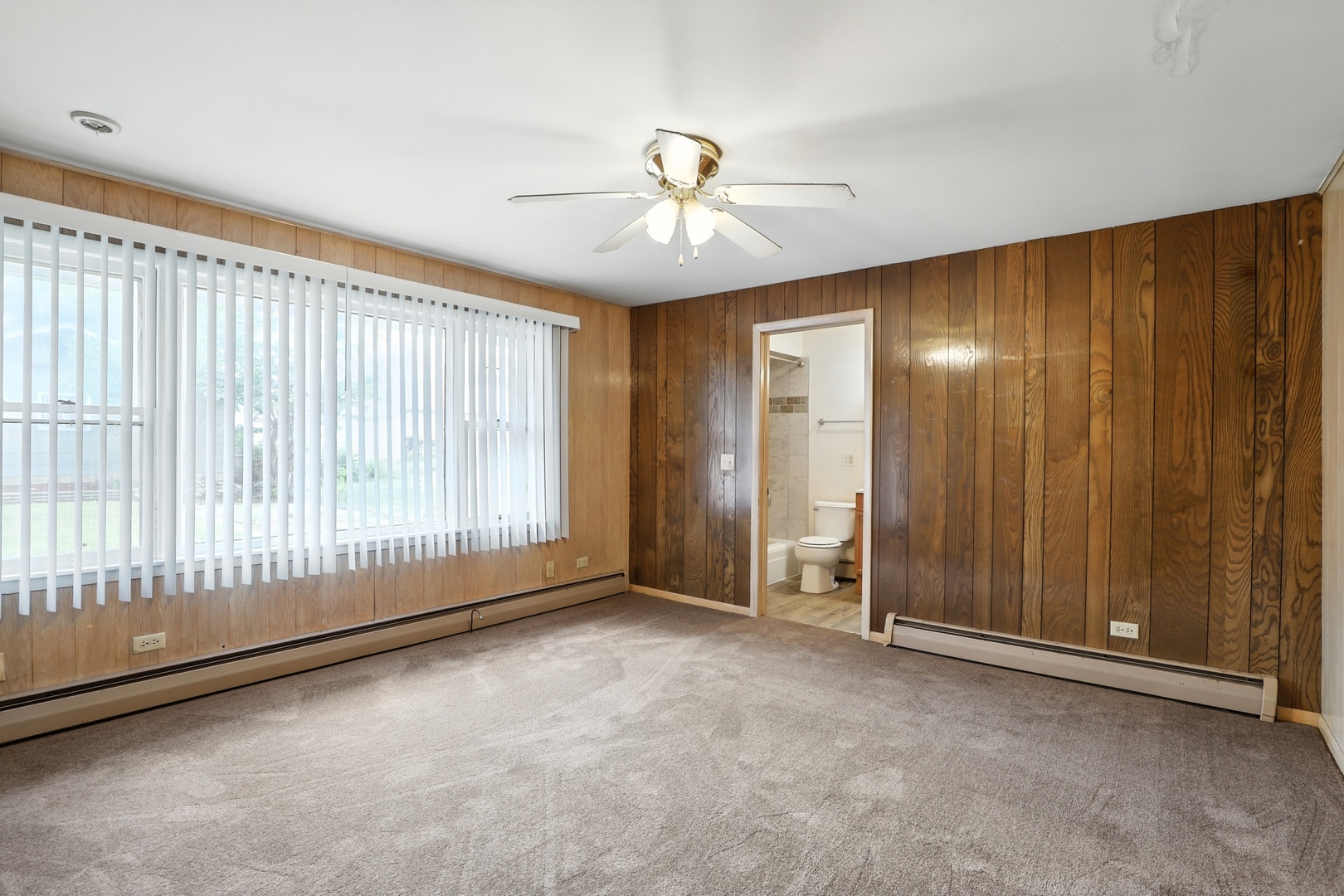 2804 Elim Avenue, Zion, IL 60099