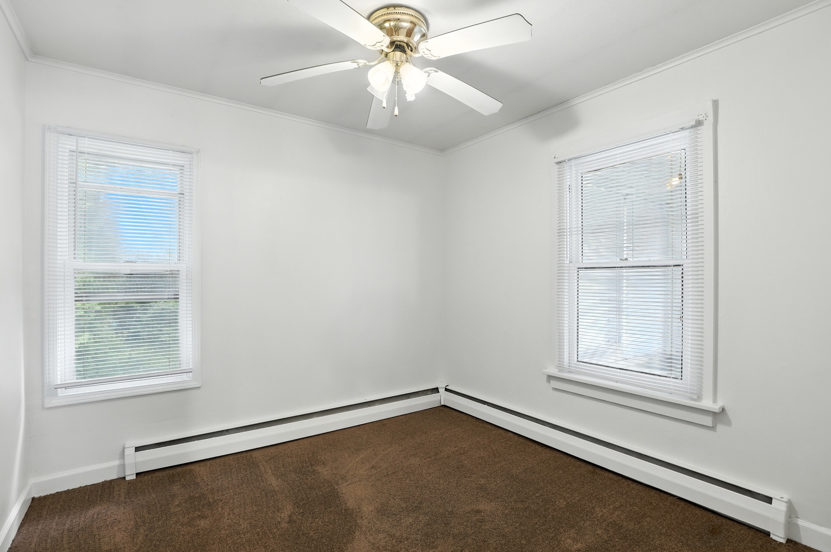 2804 Elim Avenue, Zion, IL 60099