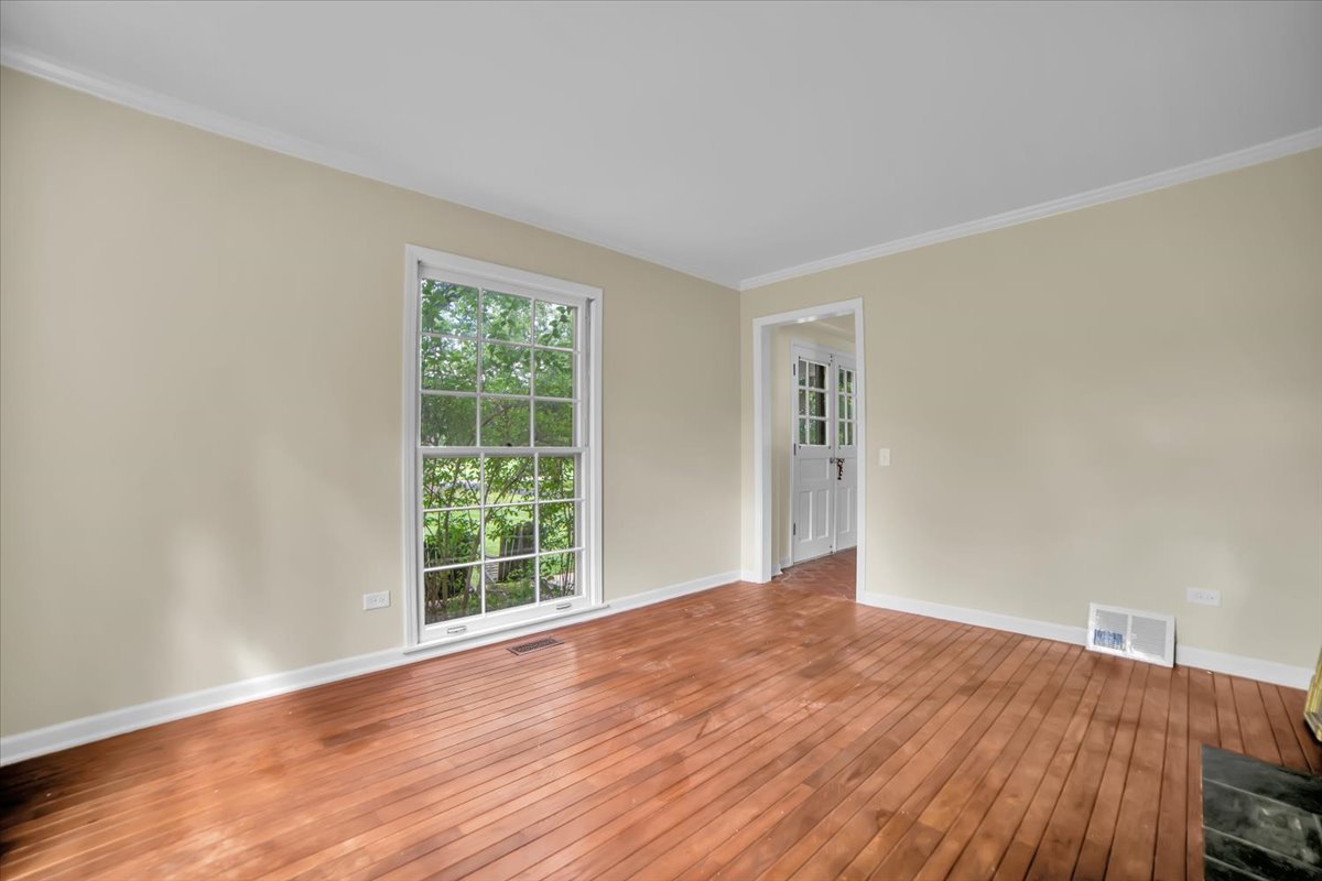 3N011 Morningside Avenue, West Chicago, IL 60185