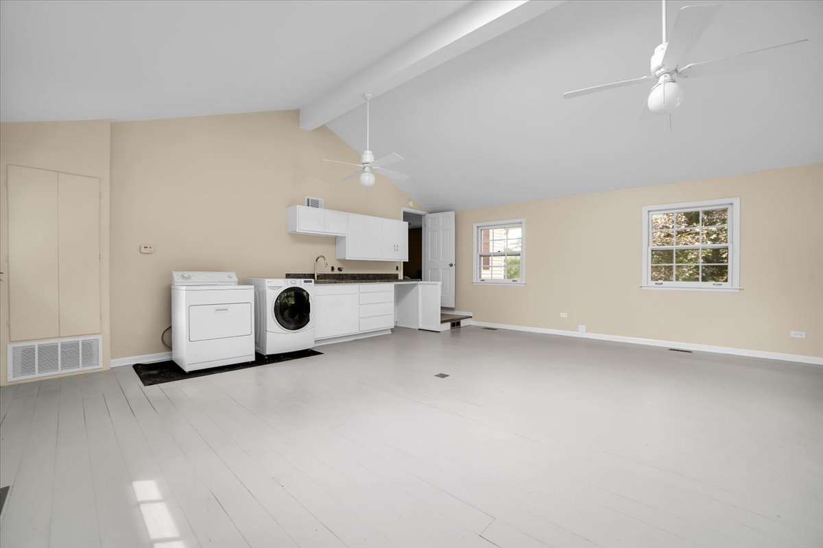 3N011 Morningside Avenue, West Chicago, IL 60185