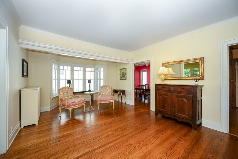 727 Clinton Place, River Forest, IL 60305