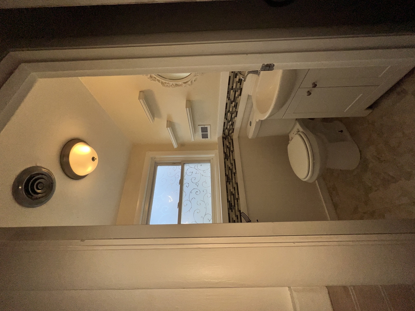 19 Wyndham Drive, Montgomery, IL 60538