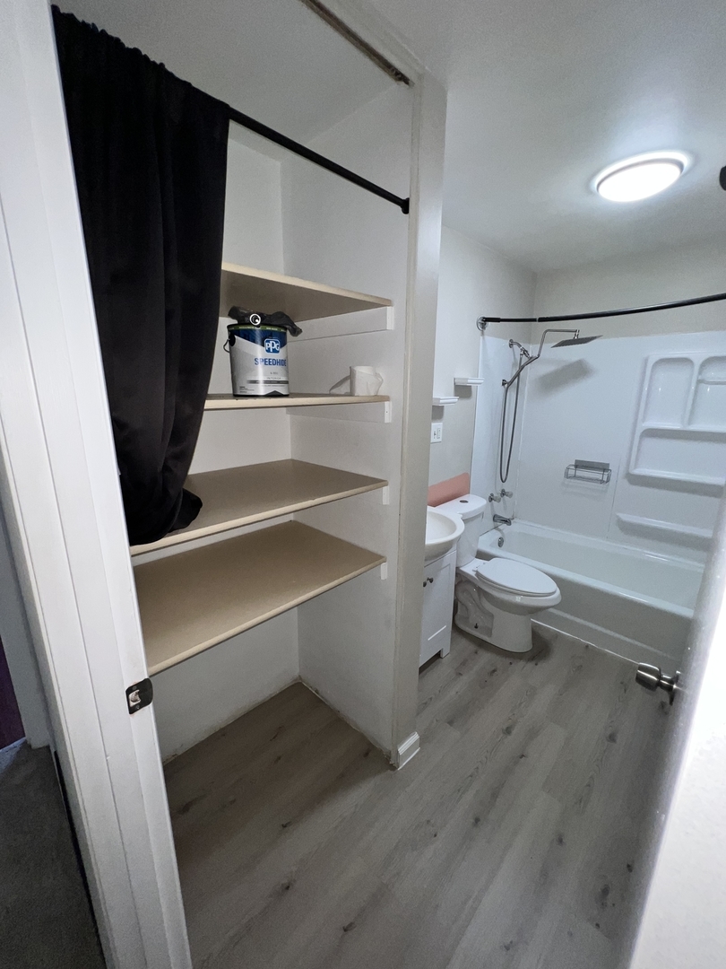 19 Wyndham Drive, Montgomery, IL 60538