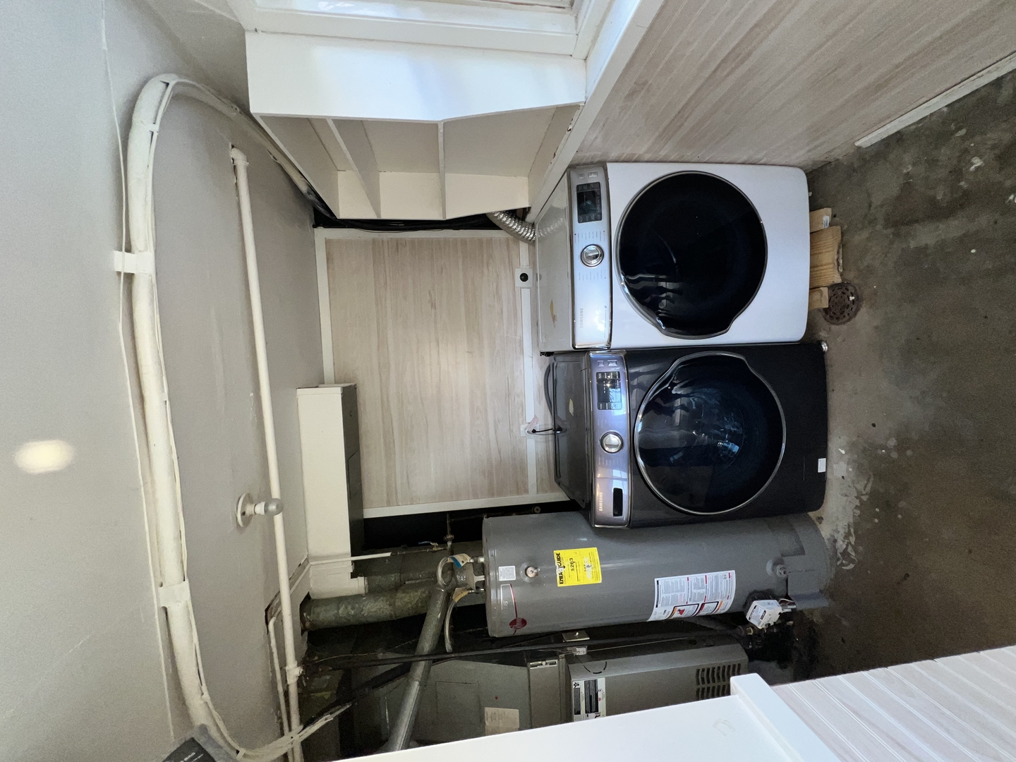 19 Wyndham Drive, Montgomery, IL 60538