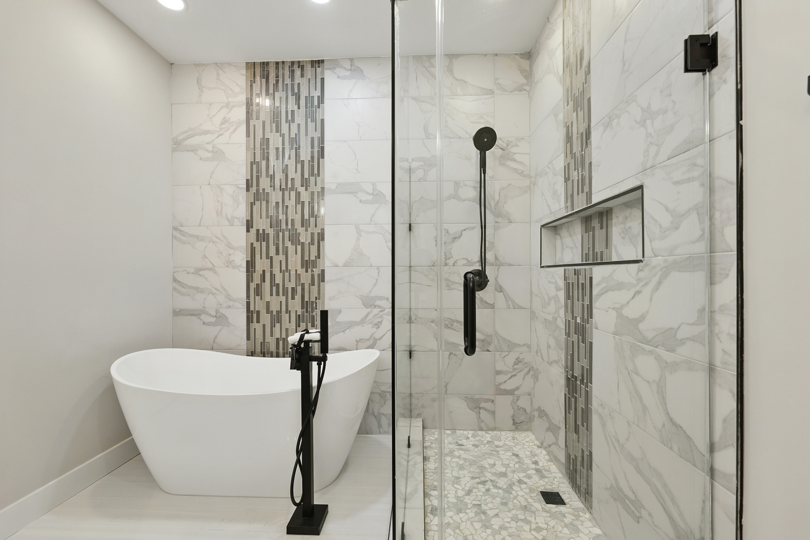 5032 S Michigan Avenue, Chicago, IL 60615