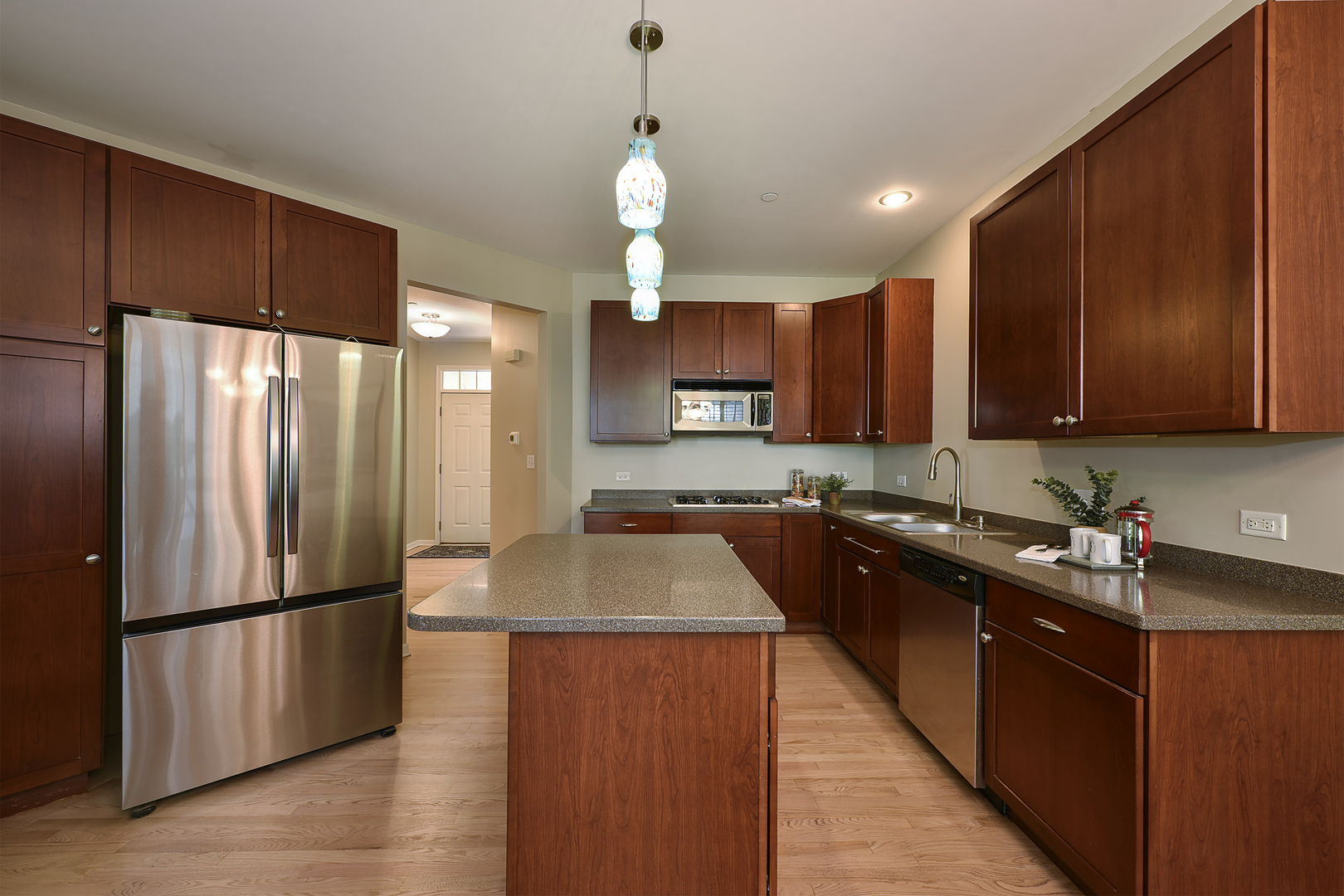 824 Stone Canyon Circle #824, Inverness, IL 60010