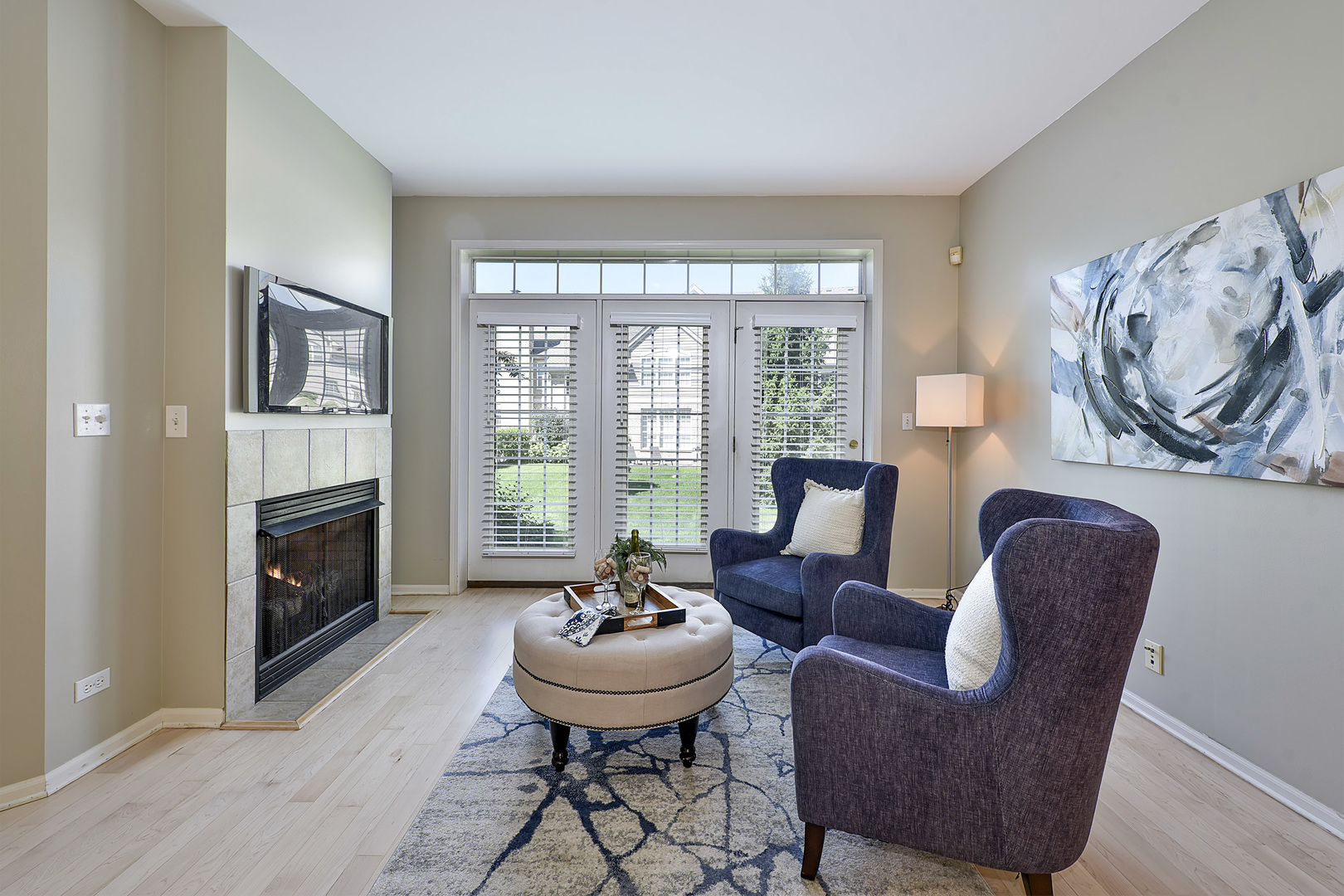 824 Stone Canyon Circle #824, Inverness, IL 60010