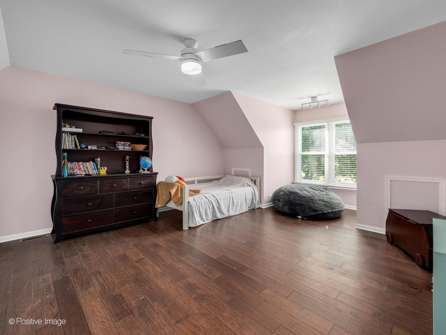 26W453 Pinehurst Drive, Winfield, IL 60190