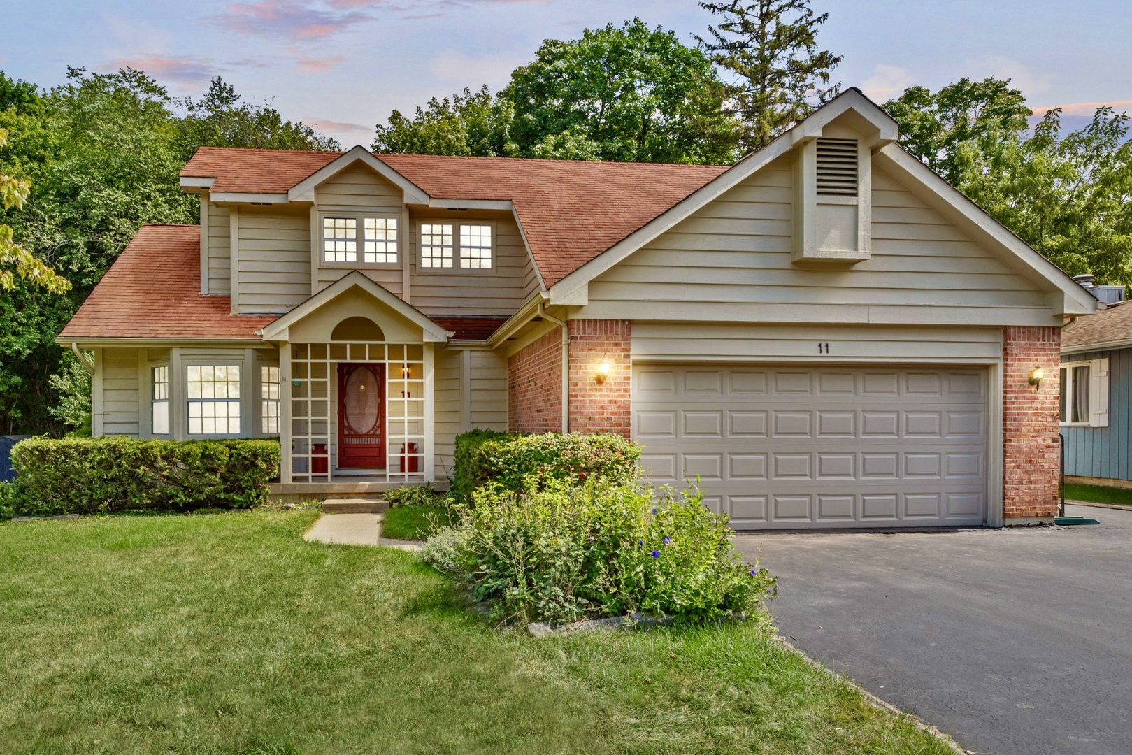 11 Woodhead Drive, Lake Villa, IL 60046