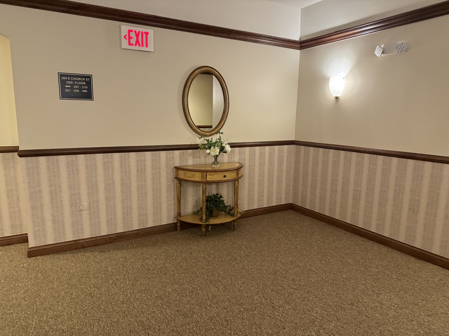 300 E Church Street #204, Libertyville, IL 60048