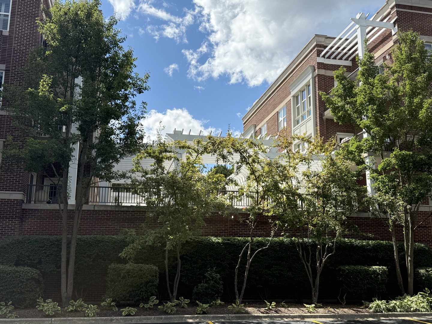 300 E Church Street #204, Libertyville, IL 60048