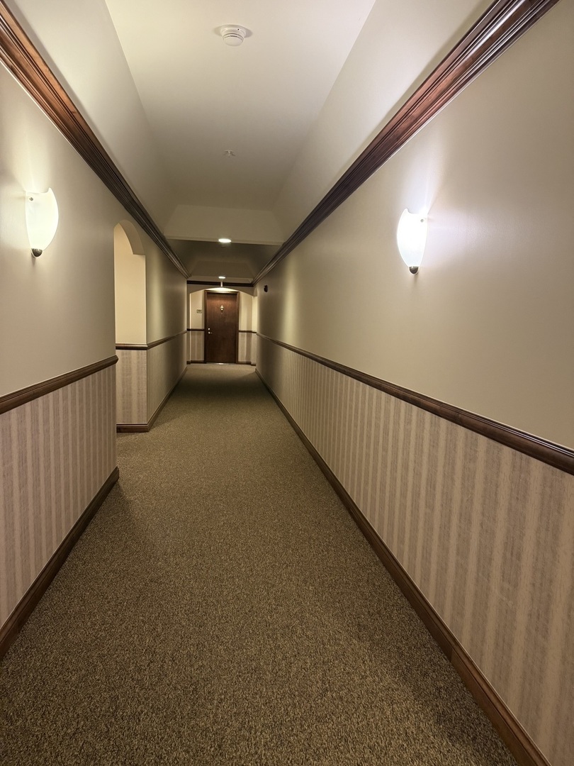 300 E Church Street #204, Libertyville, IL 60048