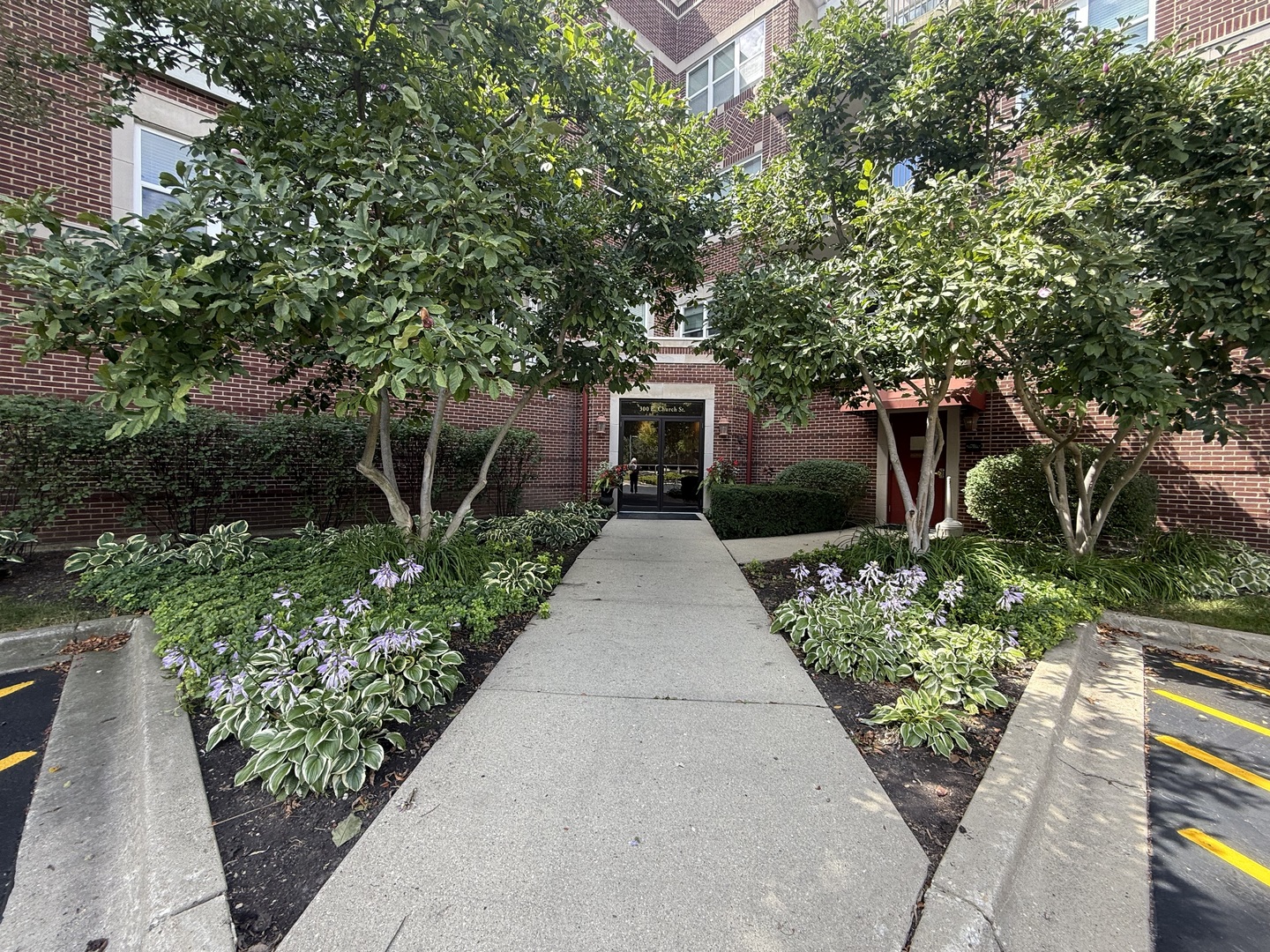 300 E Church Street #204, Libertyville, IL 60048