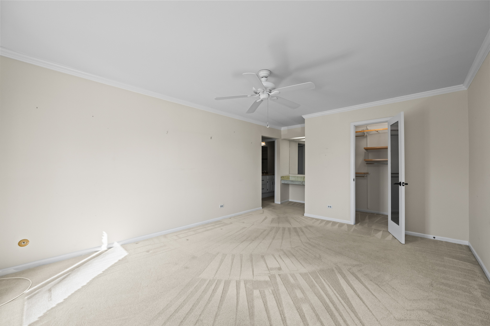 950 E Wilmette Road #418, Palatine, IL 60074