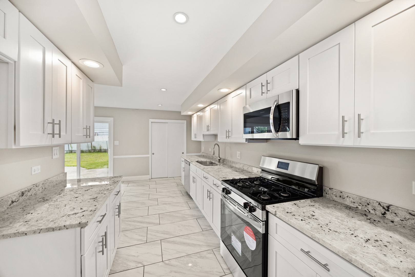 South Holland, IL 60473