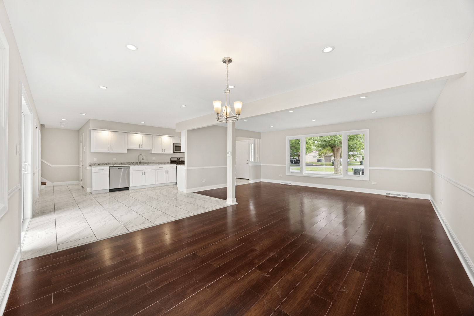 South Holland, IL 60473