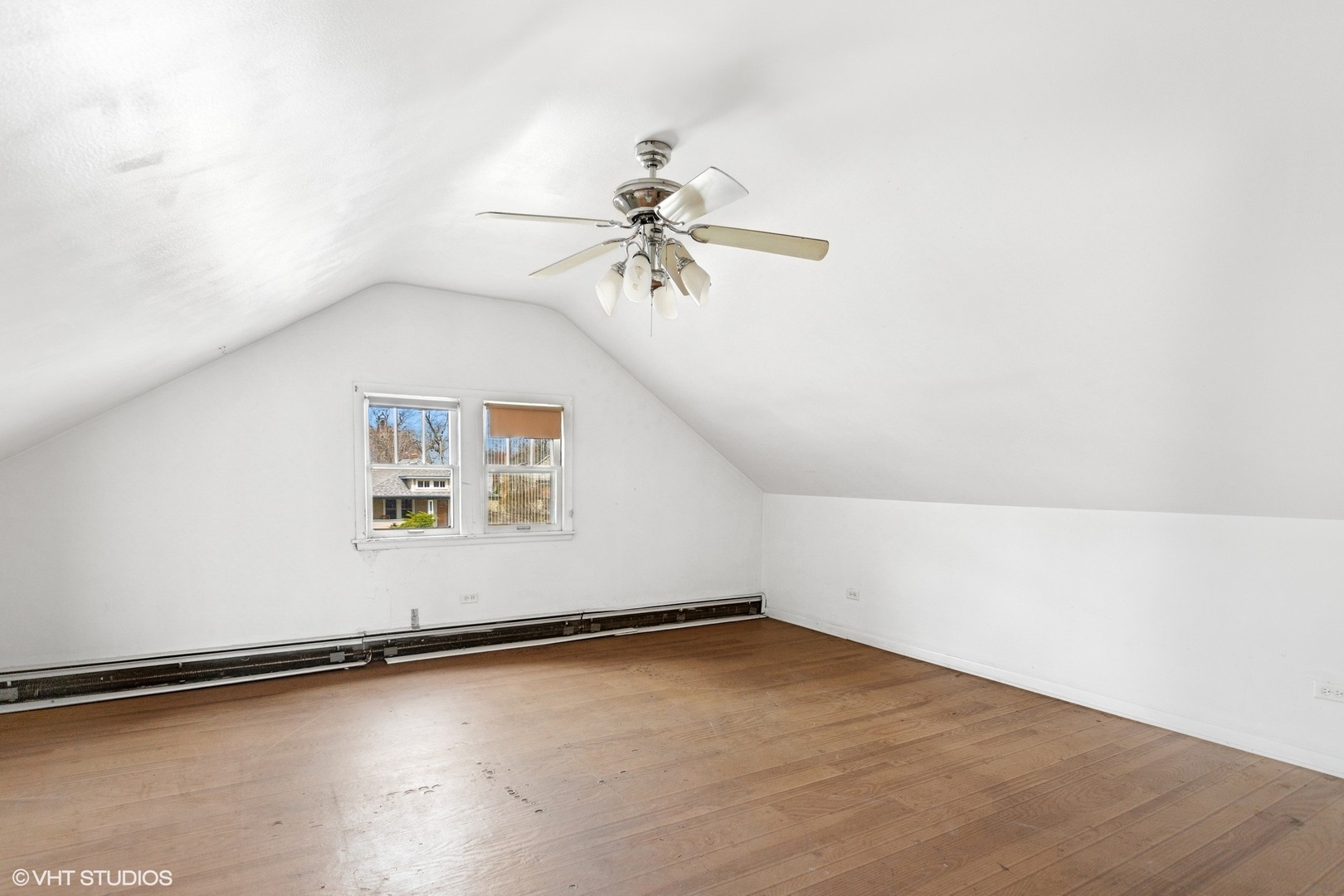 246 E North Avenue, Elmhurst, IL 60126