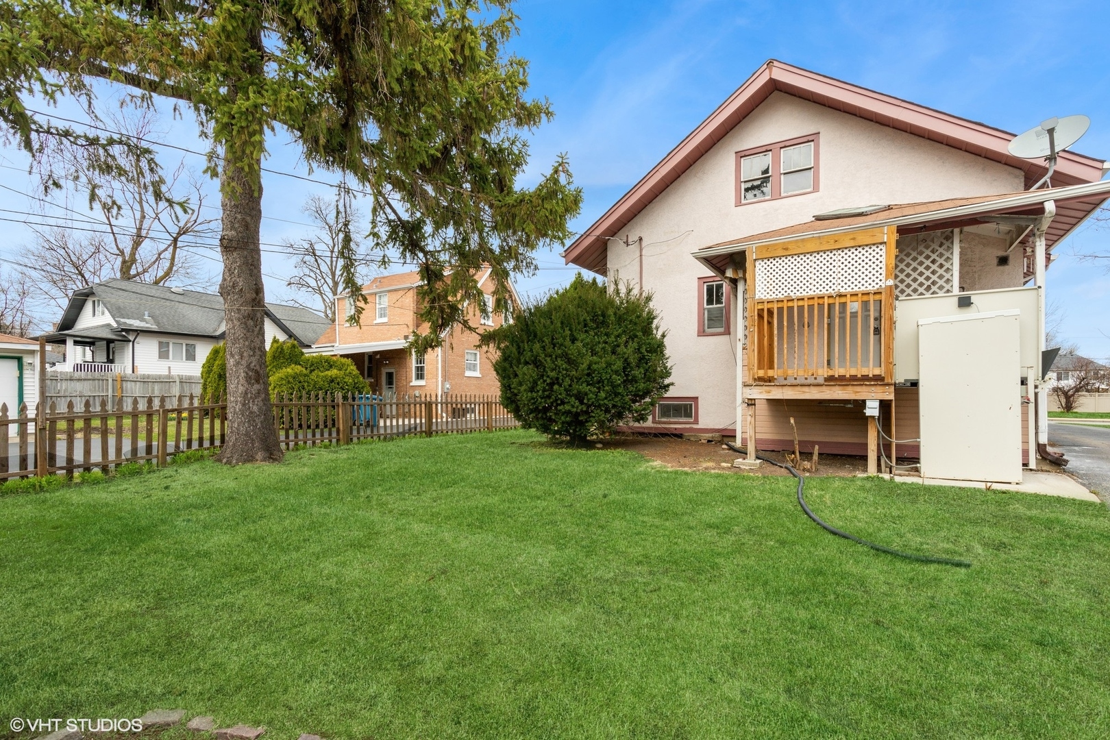 246 E North Avenue, Elmhurst, IL 60126