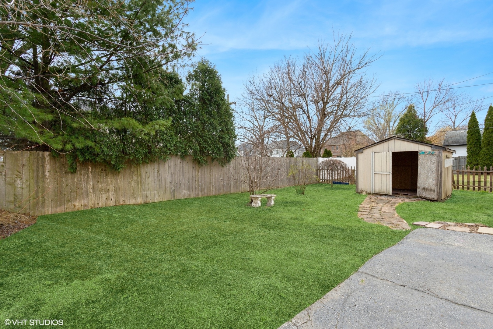 246 E North Avenue, Elmhurst, IL 60126