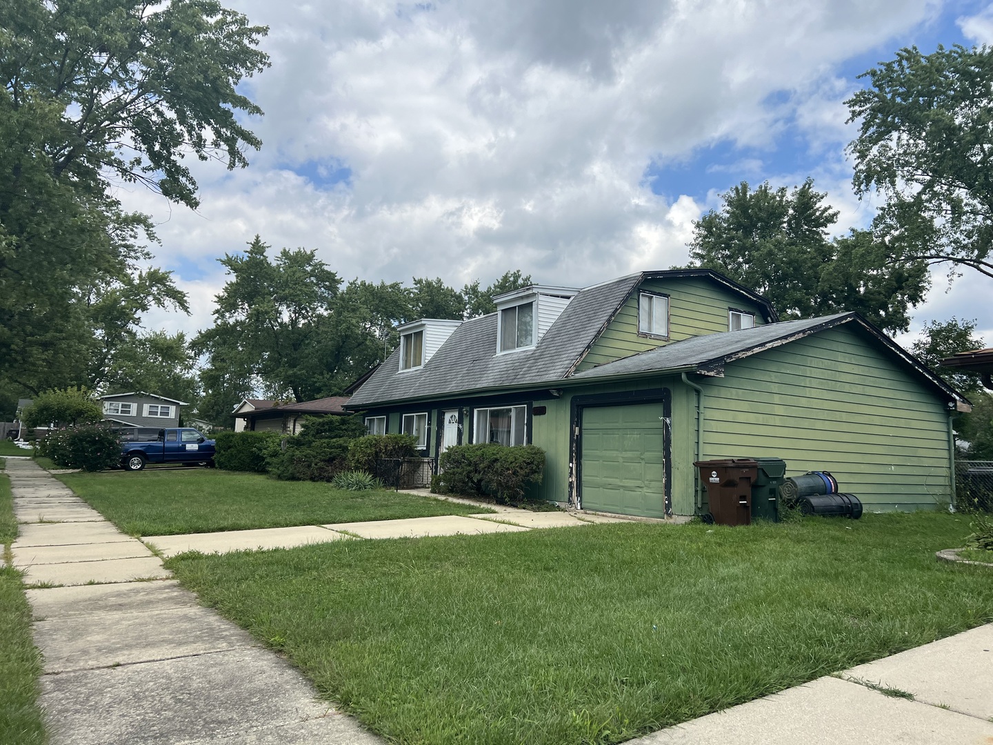 22745 Valley Drive, Richton Park, IL 60471