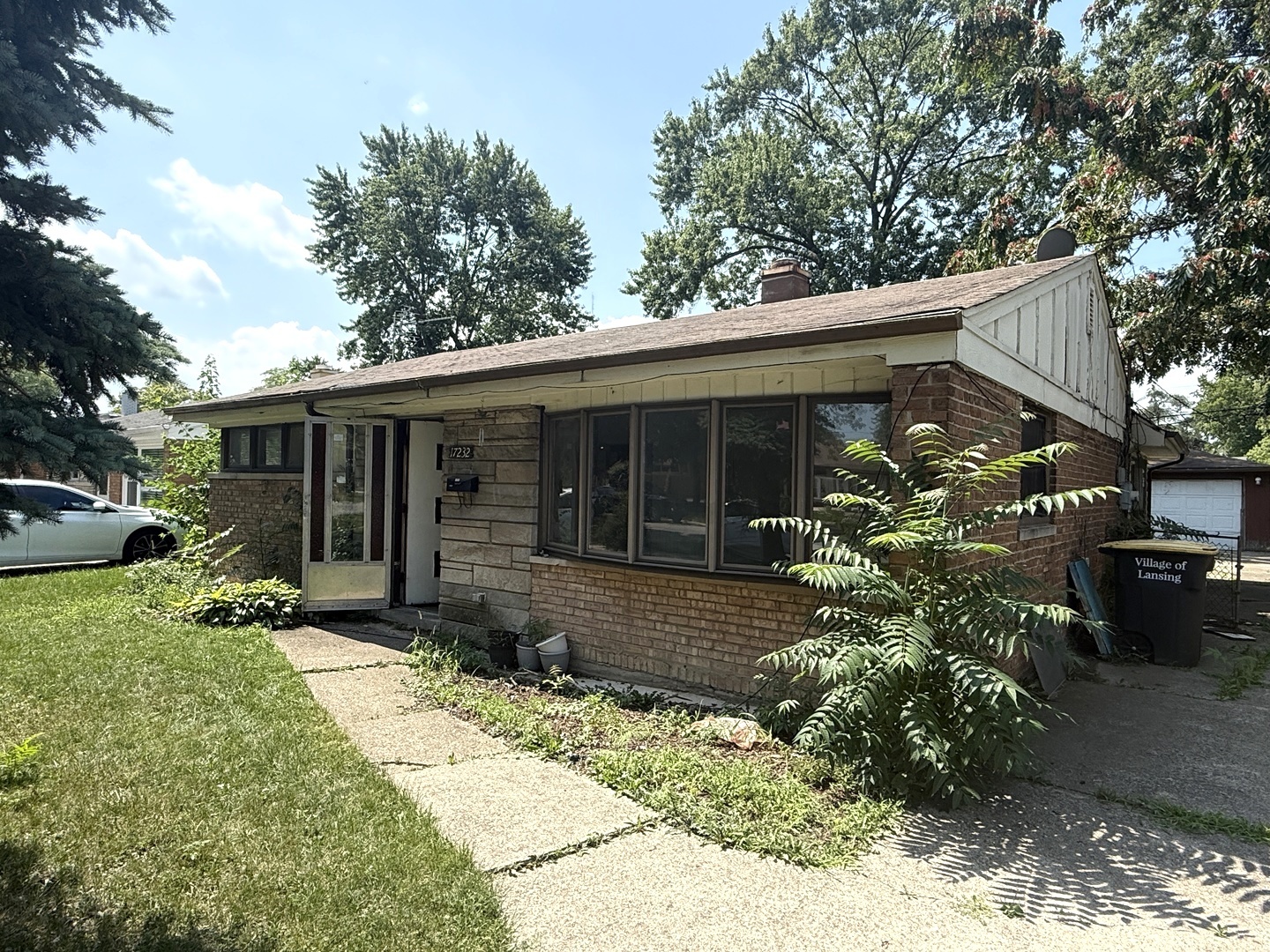 17232 Lorenz Avenue, Lansing, IL 60438