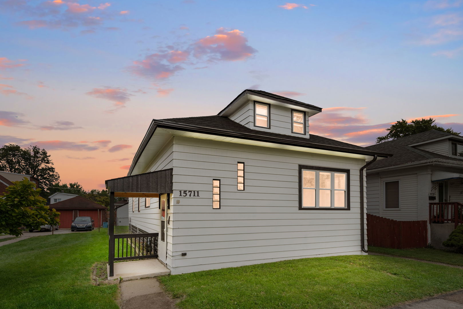 15711 Lowe Avenue, Harvey, IL 60426