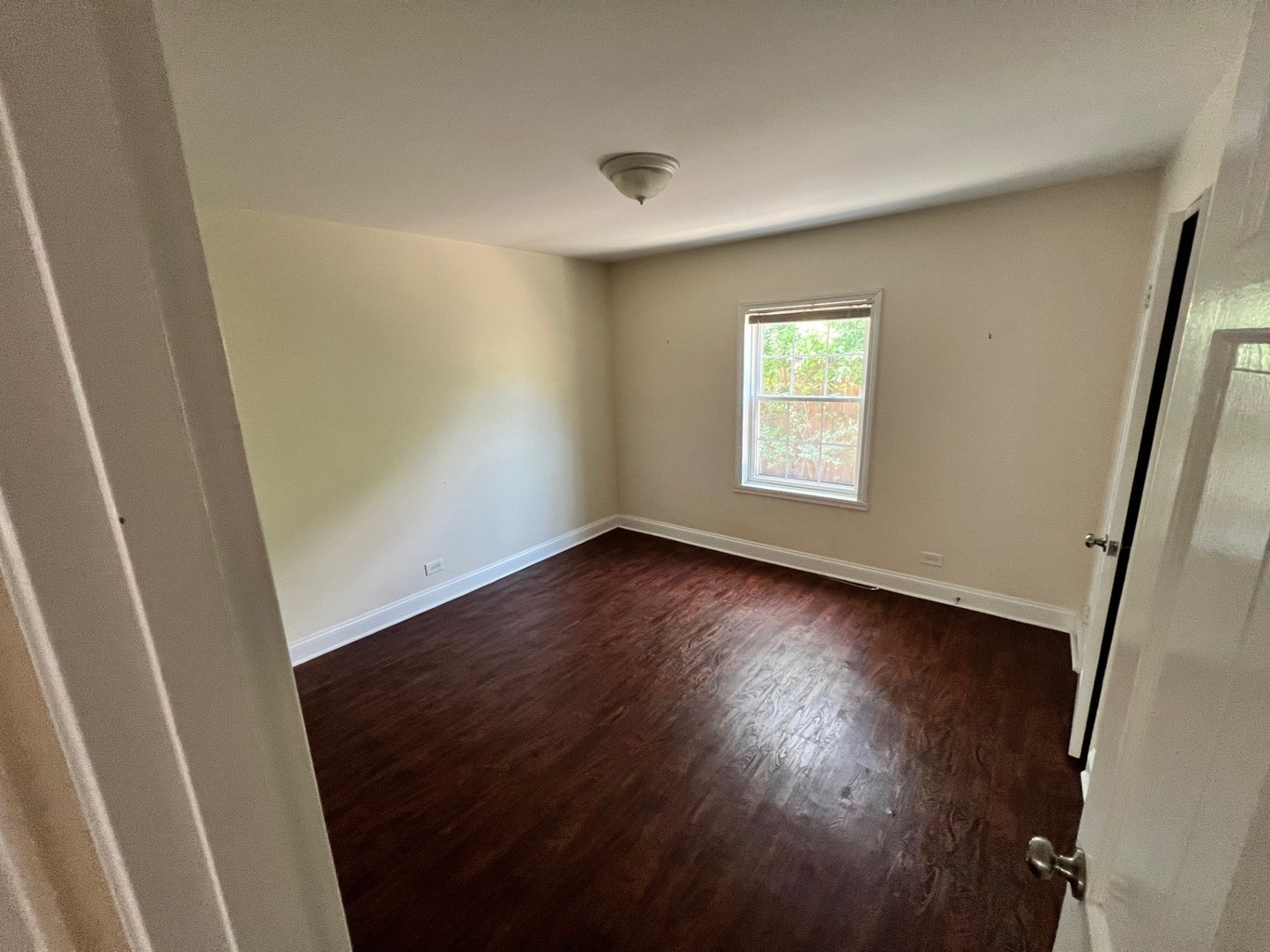 106 E Scranton Avenue #2, Lake Bluff, IL 60044