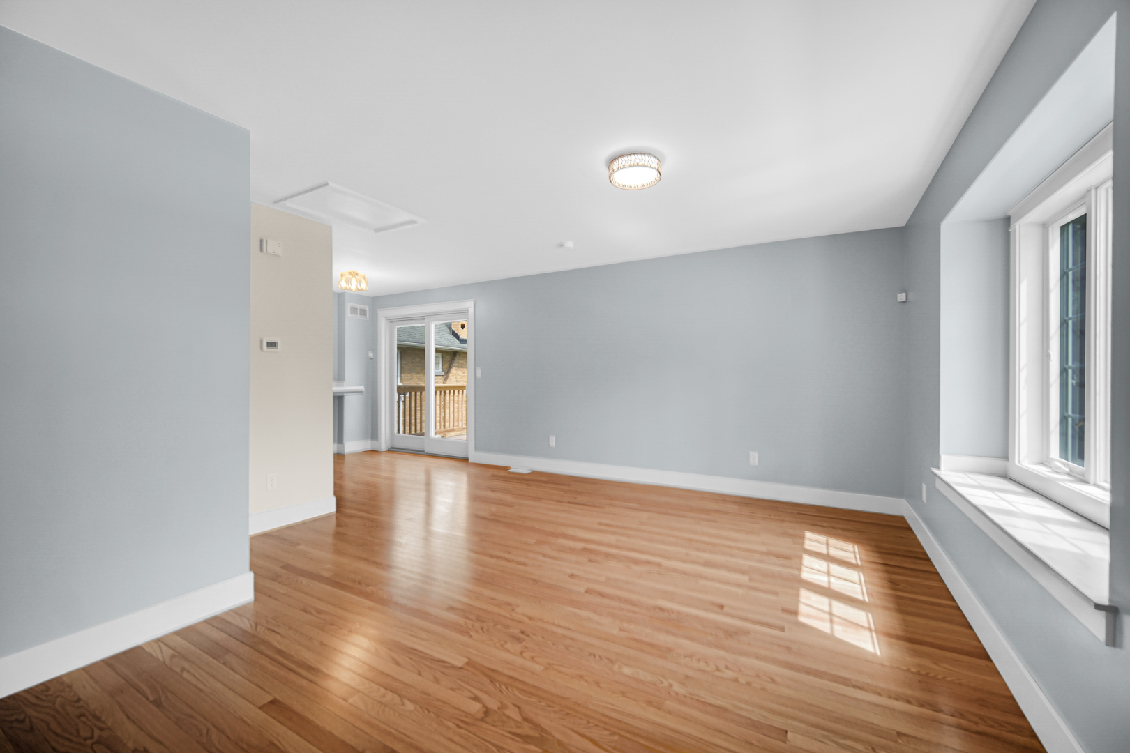 18462 Dixie Highway, Homewood, IL 60430