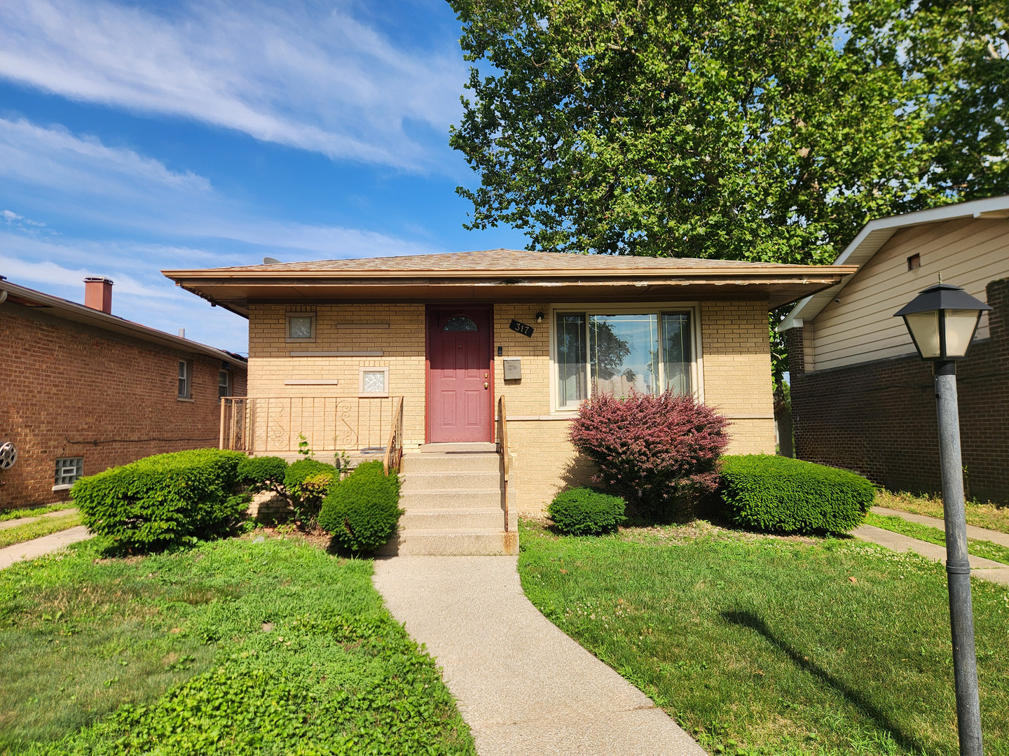 317 Madison Avenue, Calumet City, IL 60409