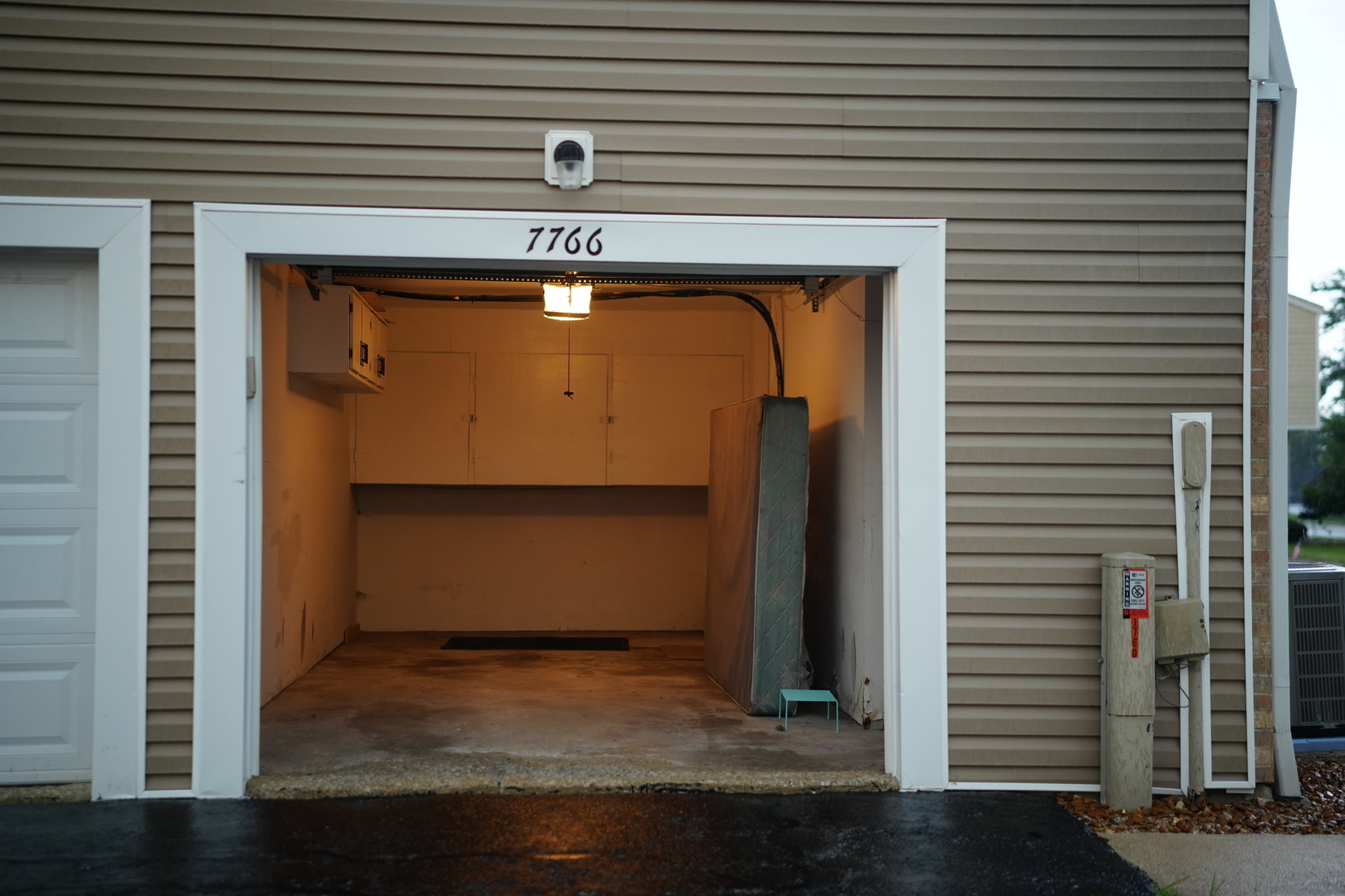 7766 159th Place #7766, Tinley Park, IL 60477
