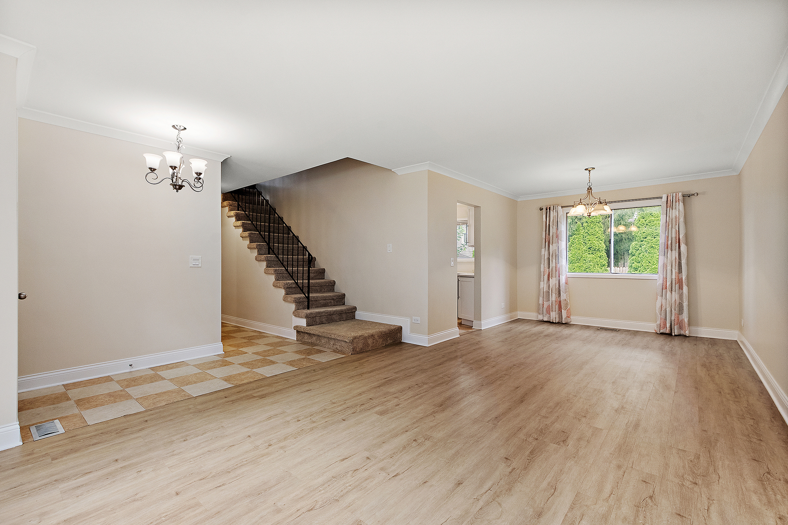 320 Thistle Drive, Bolingbrook, IL 60490