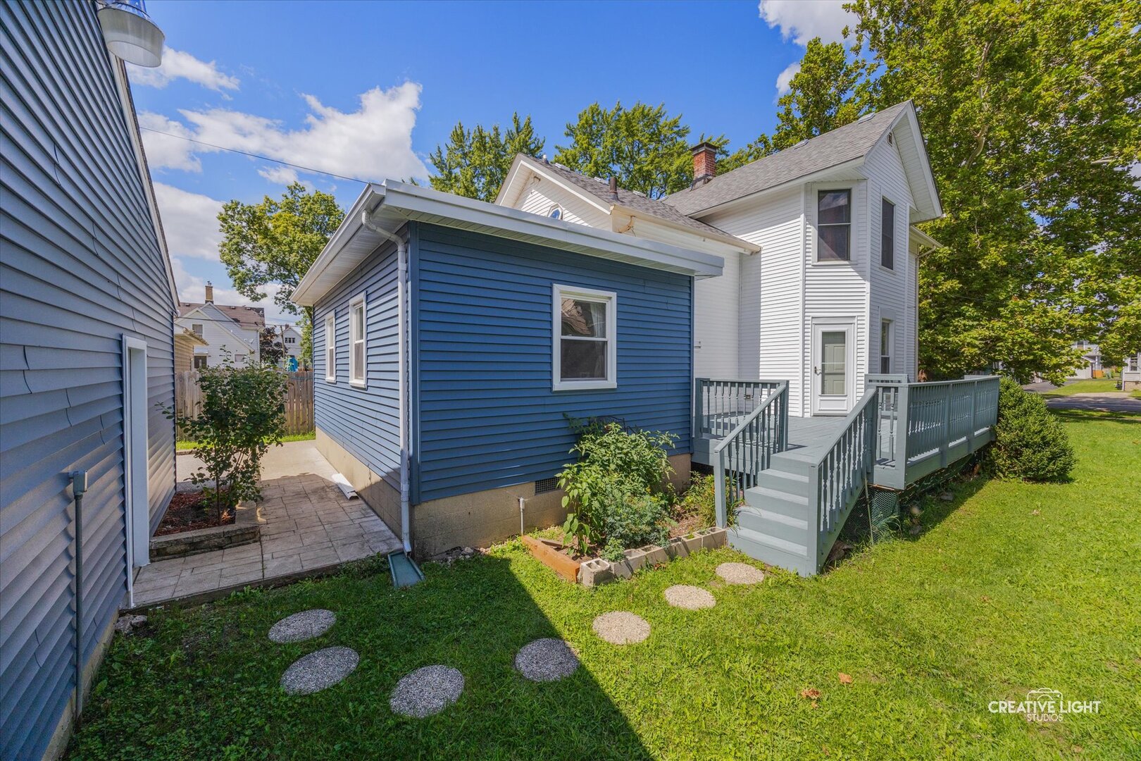 417 Marion Avenue, Aurora, IL 60505