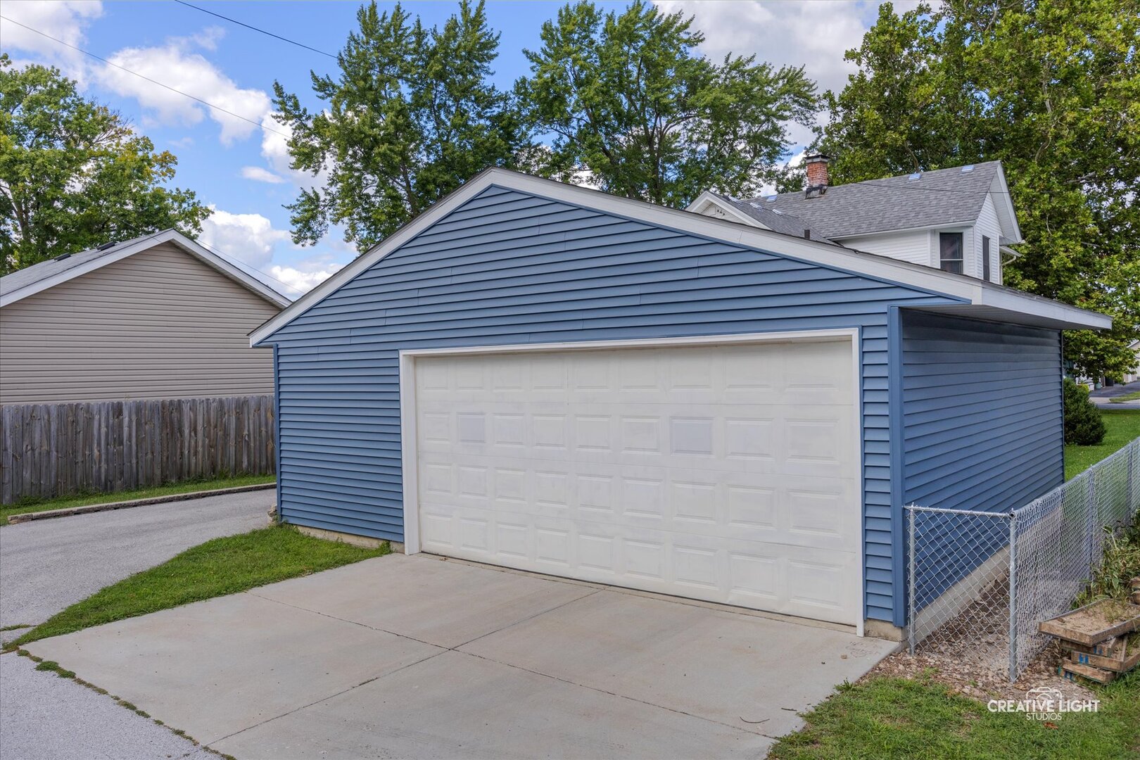 417 Marion Avenue, Aurora, IL 60505