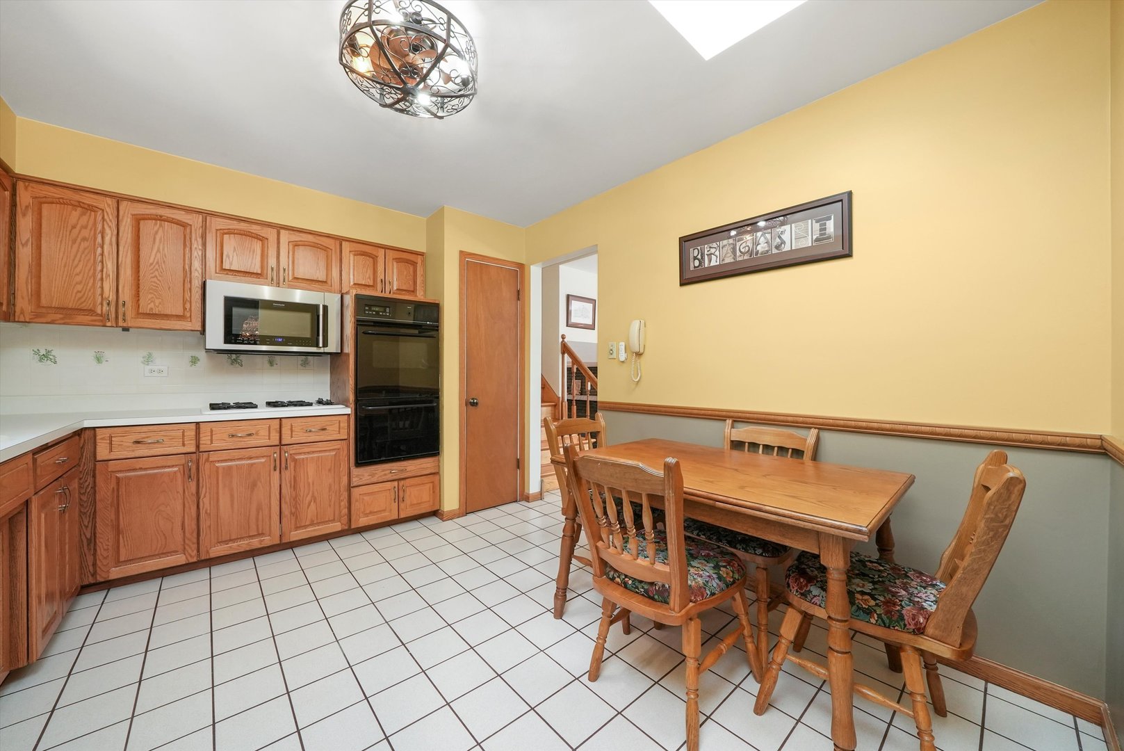 14216 Clearview Drive, Orland Park, IL 60462