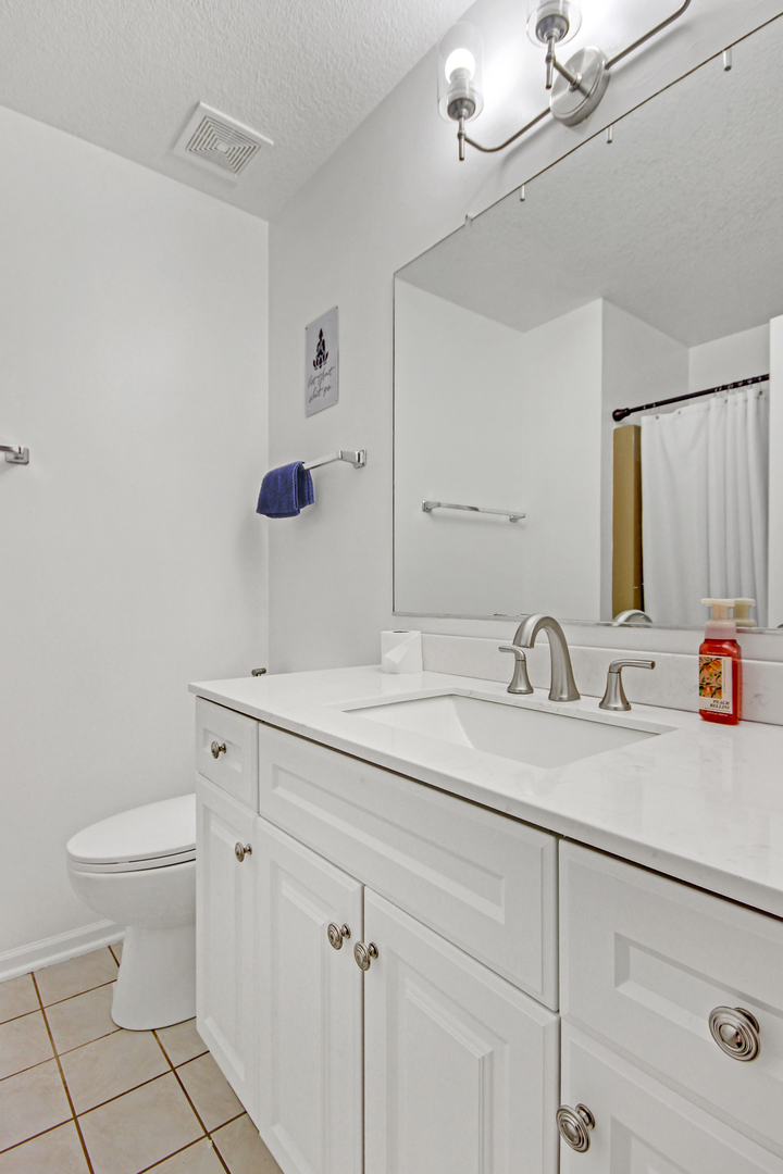 19018 Nightingale Lane, Country Club Hills, IL 60478