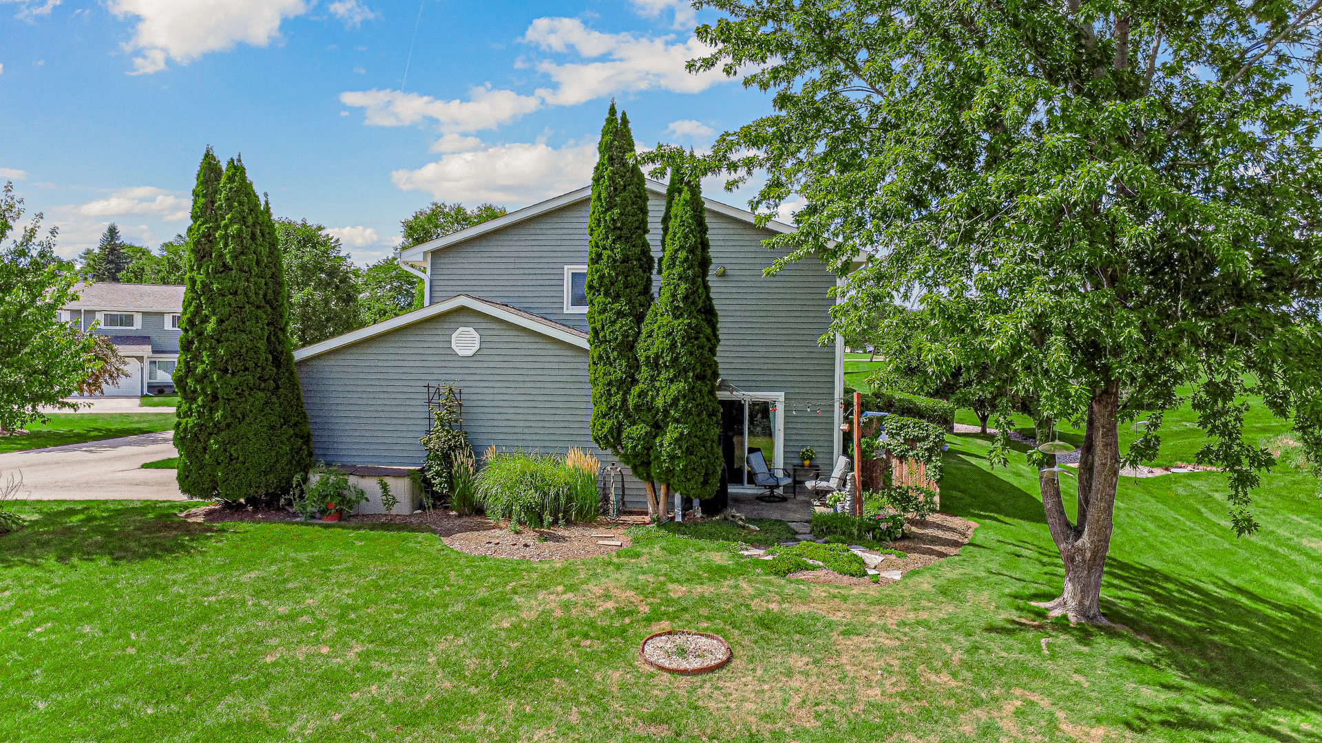34036 WHITE OAK Lane, Gurnee, IL 60031