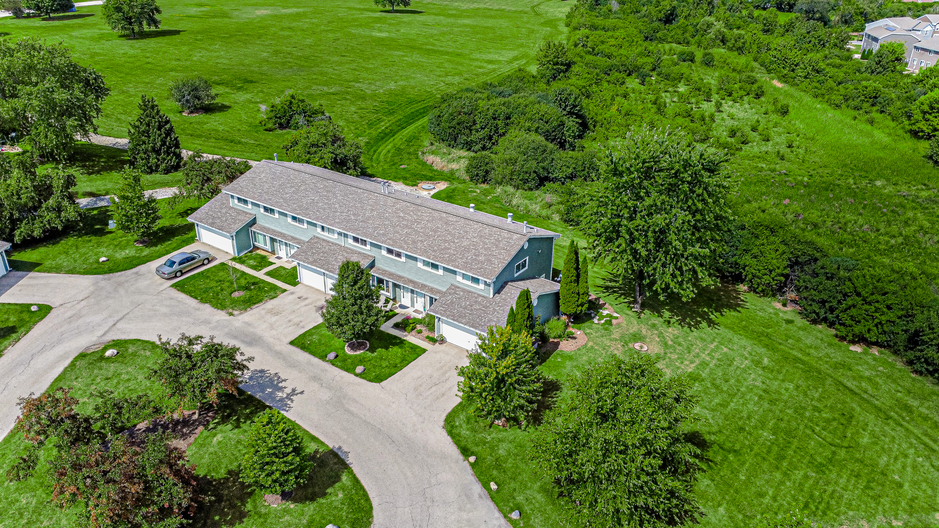 34036 WHITE OAK Lane, Gurnee, IL 60031