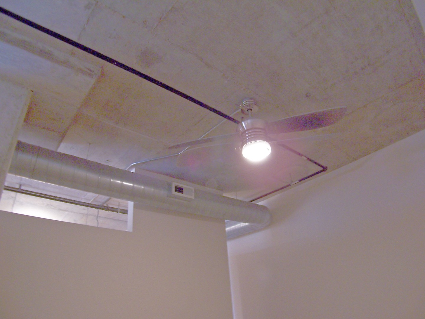 1000 W ADAMS Street #718, Chicago, IL 60607