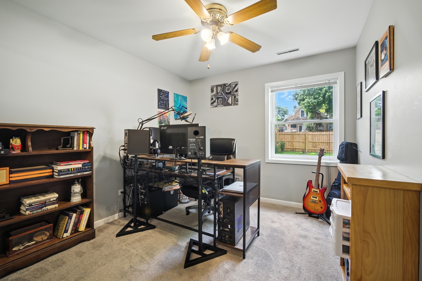 1109 Tappan Street, Woodstock, IL 60098