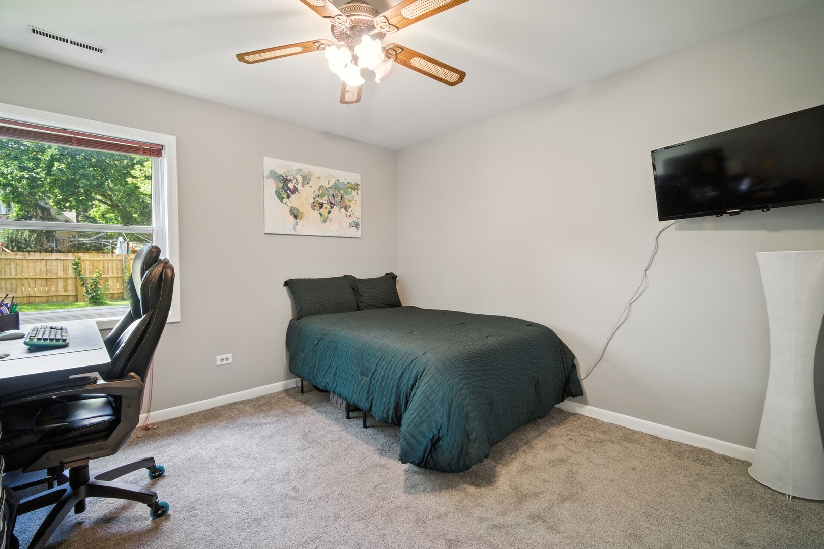 1109 Tappan Street, Woodstock, IL 60098