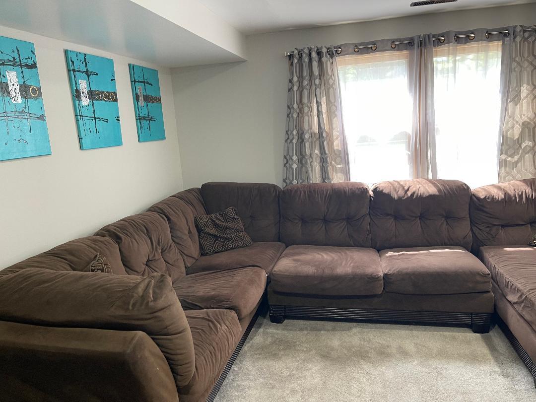 804 W Manor Court, Glenwood, IL 60425